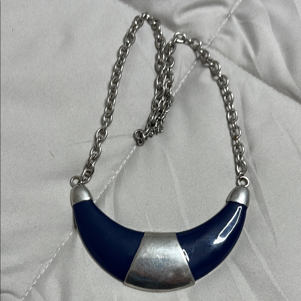 Silver and Blue Necklace NWOT